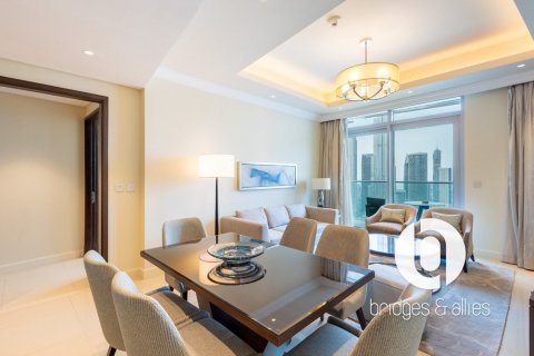 Квартира с 2 спальнями в Даунтаун Дубай (Даунтаун Бурдж Дубай), ОАЭ №154443 17