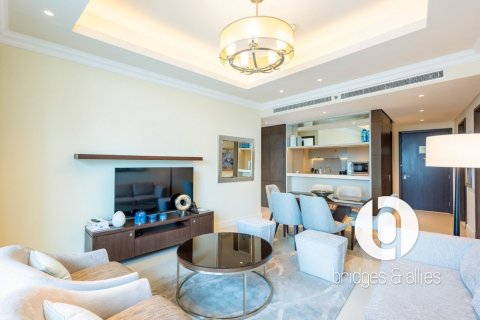 Квартира с 2 спальнями в Даунтаун Дубай (Даунтаун Бурдж Дубай), ОАЭ №154443 3