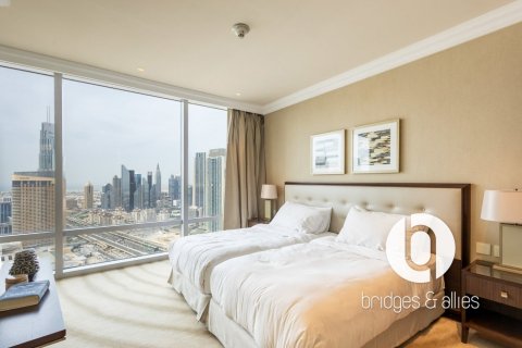 Квартира с 2 спальнями в Даунтаун Дубай (Даунтаун Бурдж Дубай), ОАЭ №154443 10