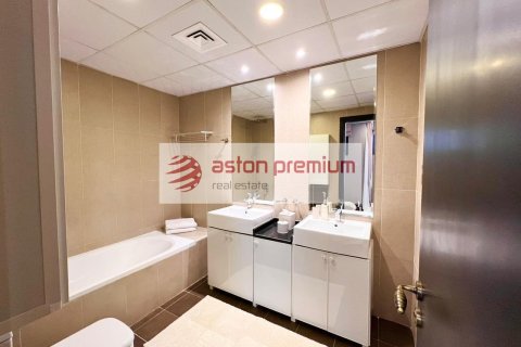 Villa de 4 dormitorios en Jumeirah Village Circle, UAE No. 154445 9