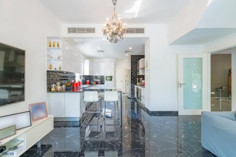 3 bedrooms Villa in Dubai, UAE No. 183411 5