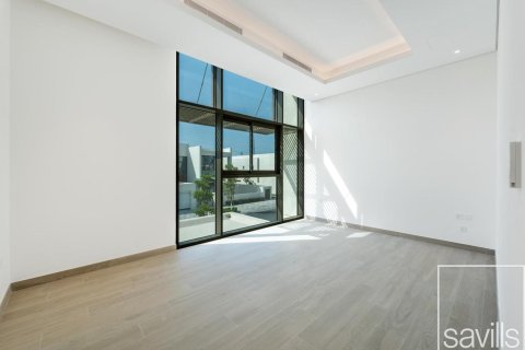 5 bedrooms Villa in District One, UAE No. 194407 9