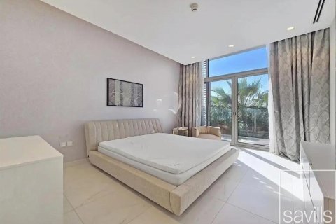 5 bedrooms Villa in District One, UAE No. 194408 6
