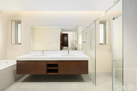 4 bedrooms Villa in District One, UAE No. 194405 16