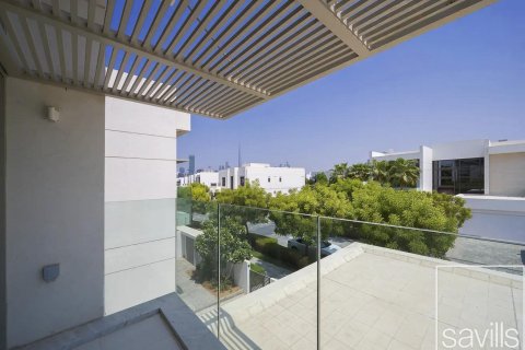 4 bedrooms Villa in District One, UAE No. 194405 13