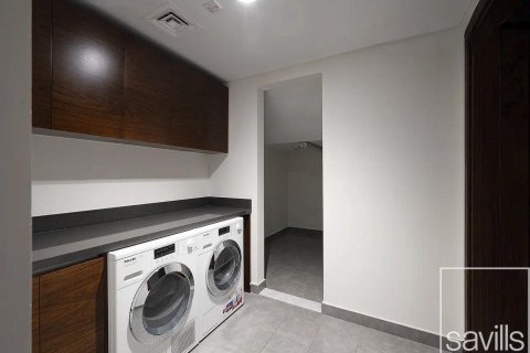 4 bedrooms Villa in District One, UAE No. 194405 18