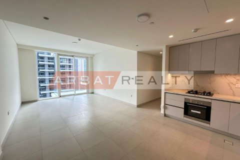2 غرف نوم شقة في EMAAR Beachfront, الإمارات العربية المتحدة رقم 185361 5