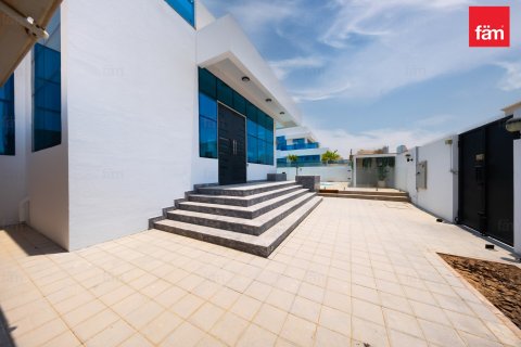 5 bedrooms Villa in Al Barsha, UAE No. 168687 13