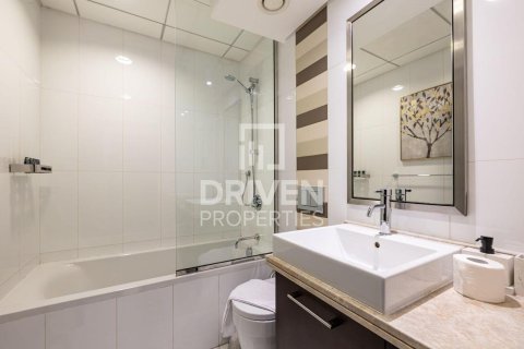 2 bedrooms Apartment in Boulevard Central Towers, UAE No. 193560 10