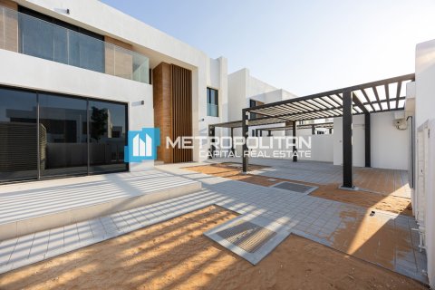 Villa de 4 chambres à Saadiyat Island, UAE No. 135456 24