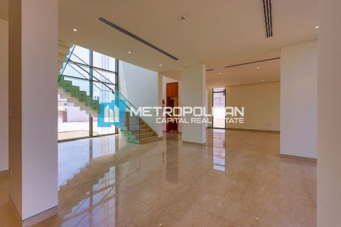 Villa de 5 chambres à Abu Dhabi, UAE No. 135454 21