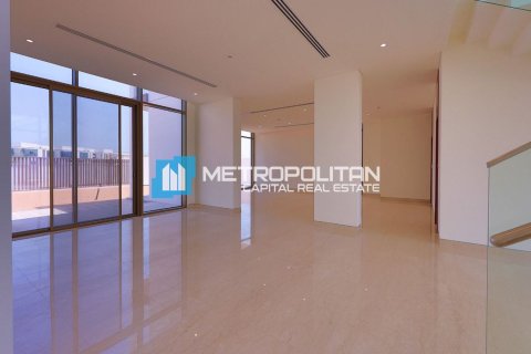 Villa de 5 chambres à Abu Dhabi, UAE No. 135454 5