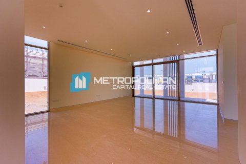 Villa de 5 chambres à Abu Dhabi, UAE No. 135454 7