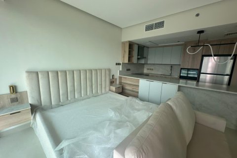 Studio Apartment in 8 Boulevard Walk, UAE No. 195048 5