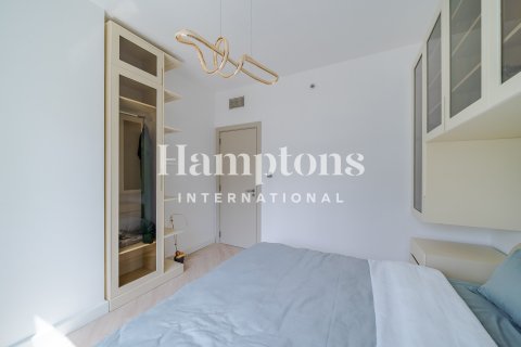 Квартира с 1 спальней в The Address Dubai Marina, ОАЭ №156174 9