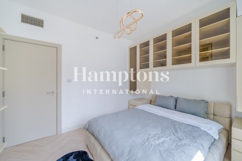 Квартира с 1 спальней в The Address Dubai Marina, ОАЭ №156174 3