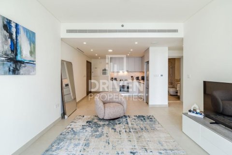 1 غرف نوم شقة في EMAAR Beachfront, الإمارات العربية المتحدة رقم 192530