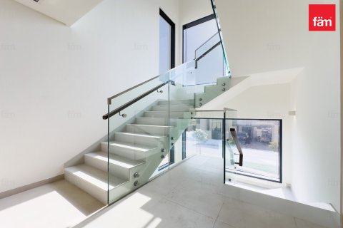 4 bedrooms Villa in Dubai, UAE No. 143736 6