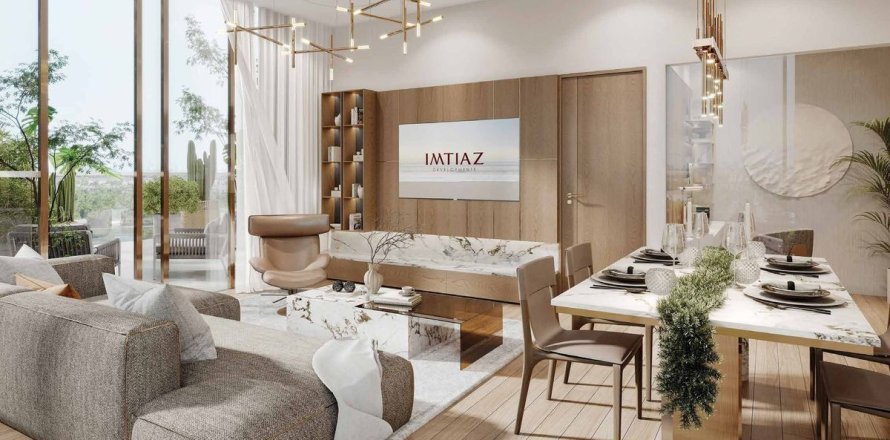 2 bedrooms Apartment in Dubai, UAE No. 168154