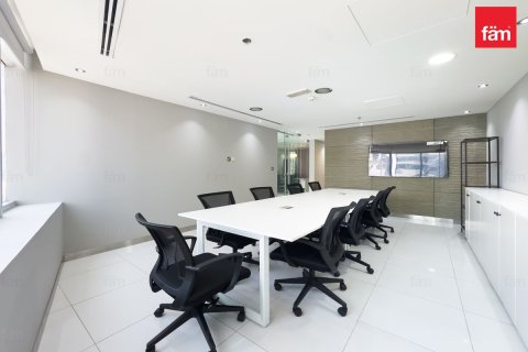 Офис 111.4м² в Дубай, ОАЭ №168149 11