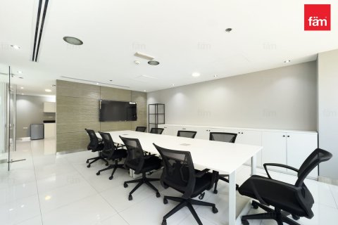 Офис 111.4м² в Дубай, ОАЭ №168149 14