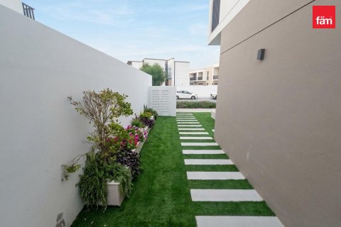 4 bedrooms Townhouse in Dubai, UAE No. 168153 22