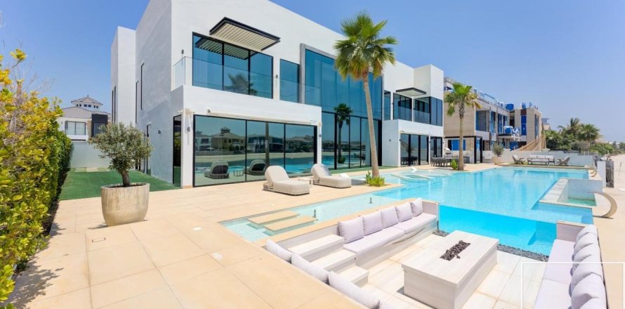 Villa de 6 dormitorios en Signature Villas, UAE No. 201053