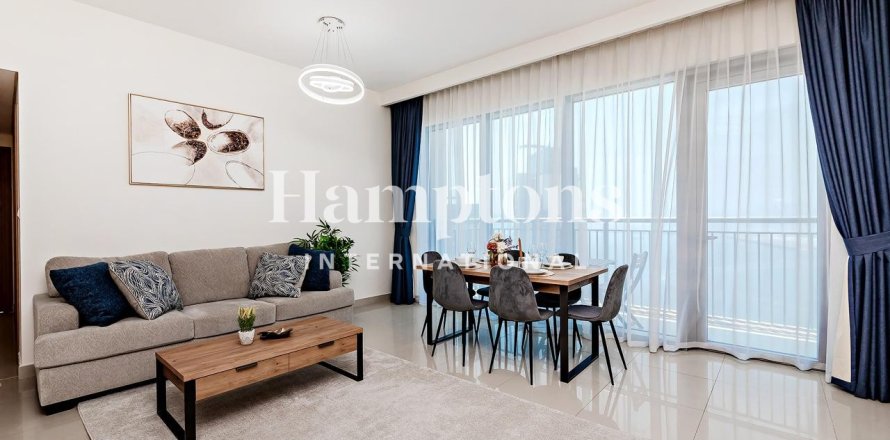Appartement de 2 chambres à Harbour Views 2, UAE No. 207659