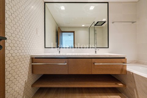 1 غرف نوم شقة في Palace Residences, الإمارات العربية المتحدة رقم 207658 13
