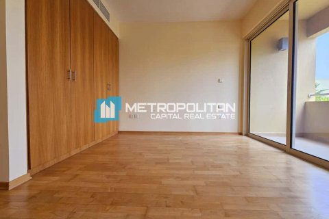 Вилла с 3 спальнями в Al Raha Gardens, ОАЭ №137582 8