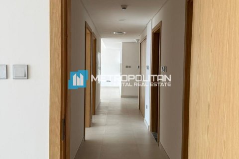 Apartment de 3 dormitorios en Al Reem Island, UAE No. 137580 6