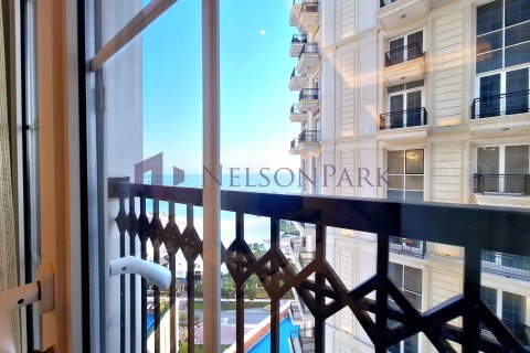 4 bedrooms Apartment in Doha, Qatar No. 61013 3