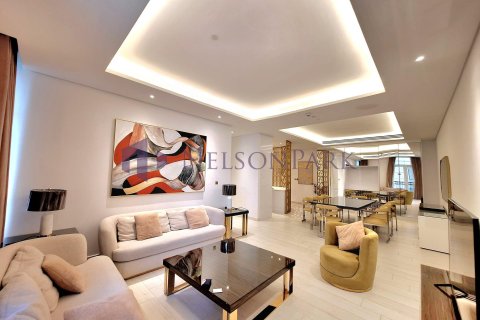 4 bedrooms Apartment in Doha, Qatar No. 61013 5