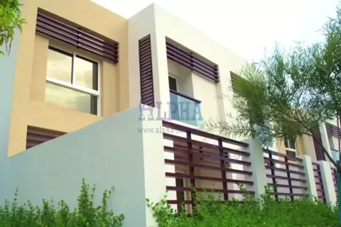 Townhouse de 3 chambres  No. 106586 2