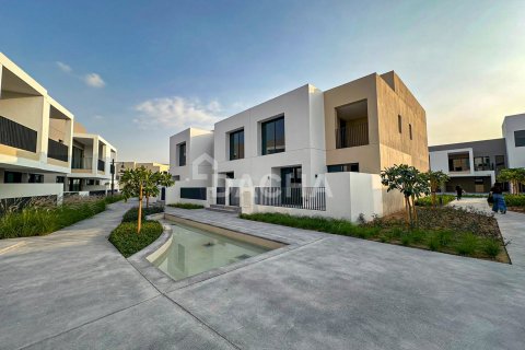 Вилла с 3 спальнями в Arabian Ranches 3, ОАЭ №155797 9