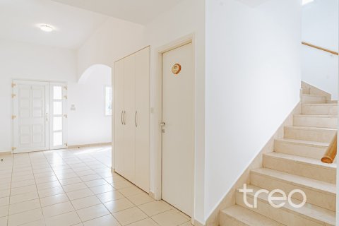Villa de 4 dormitorios en Meadows 1, UAE No. 173884 5