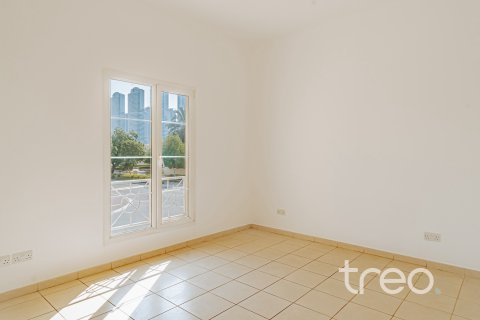 Villa de 4 dormitorios en Meadows 1, UAE No. 173884 19