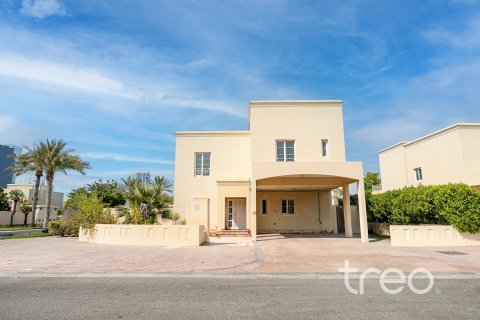 Villa de 4 dormitorios en Meadows 1, UAE No. 173884