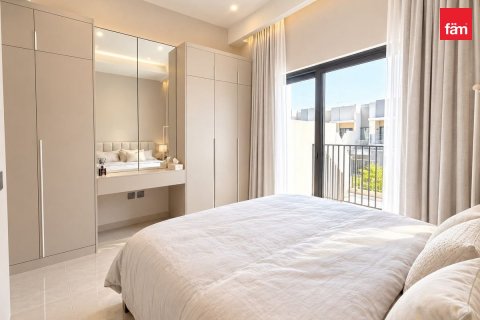 2 bedrooms Townhouse in Mohammed Bin Rashid City, UAE No. 210719 4
