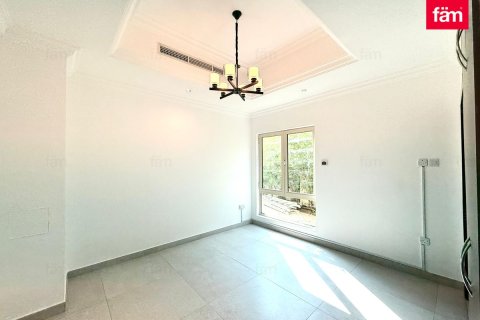 Villa de 4 dormitorios No. 119747 19