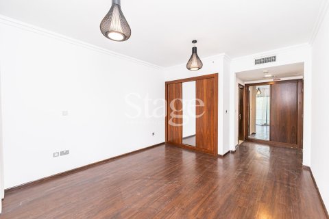 4 bedrooms Villa in Executive Towers, UAE No. 185804 11