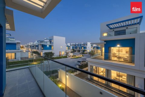 Villa de 5 chambres à Dubai, UAE No. 144412 3