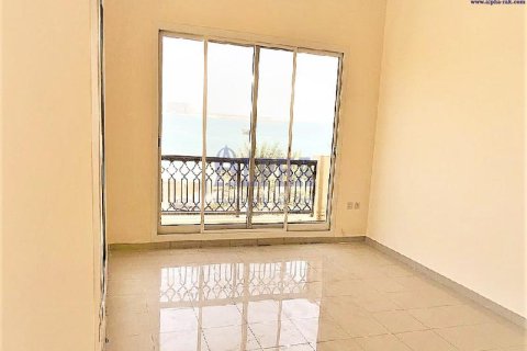 1 غرف نوم شقة  رقم 124604 4