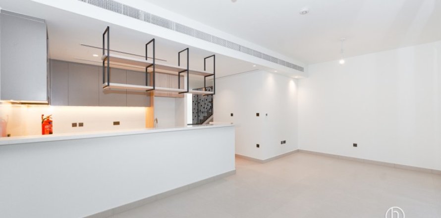 Вилла с 3 спальнями  №131648