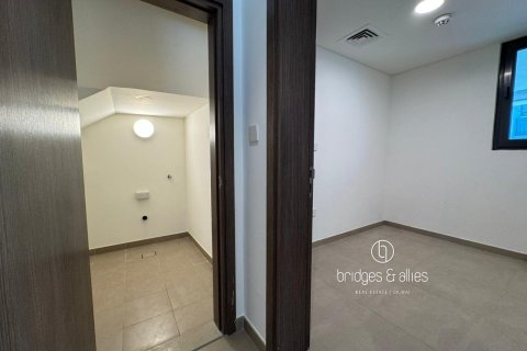 3 غرف نوم فيلا  رقم 131651 10