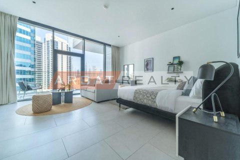 Studio Apartment in Marquise Square Tower, UAE No. 201173 5