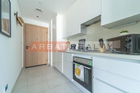 Studio Apartment in Marquise Square Tower, UAE No. 201173 9