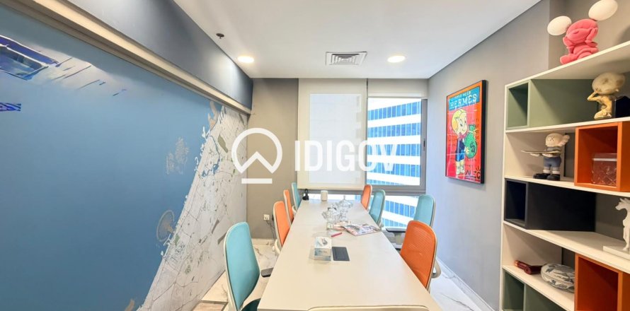 104.33m² Office in Business Bay, UAE No. 184992