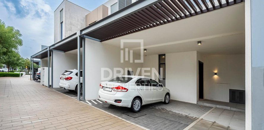 3 غرف نوم تاون هاوس في Joy, الإمارات العربية المتحدة رقم 139109