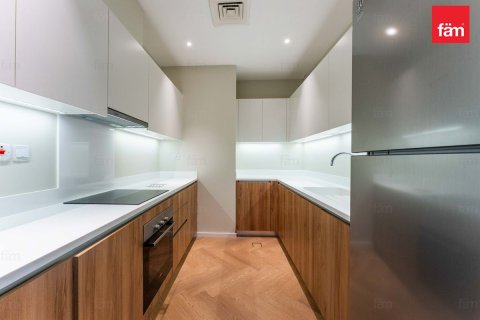 2 bedrooms Apartment in Dubai, UAE No. 166198 16
